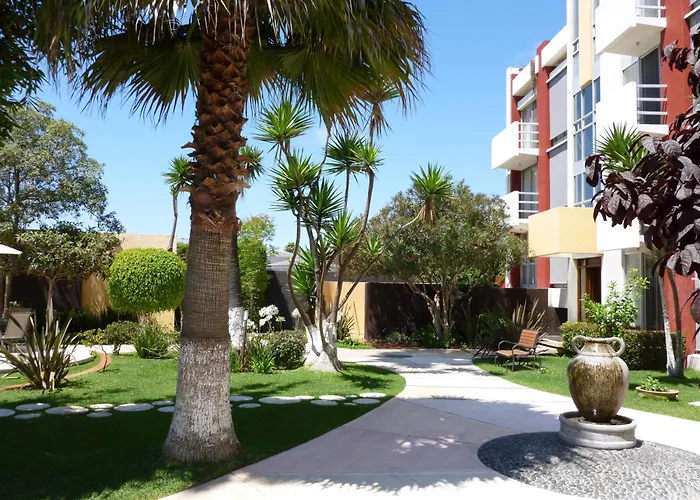 Dali Suites Hotel